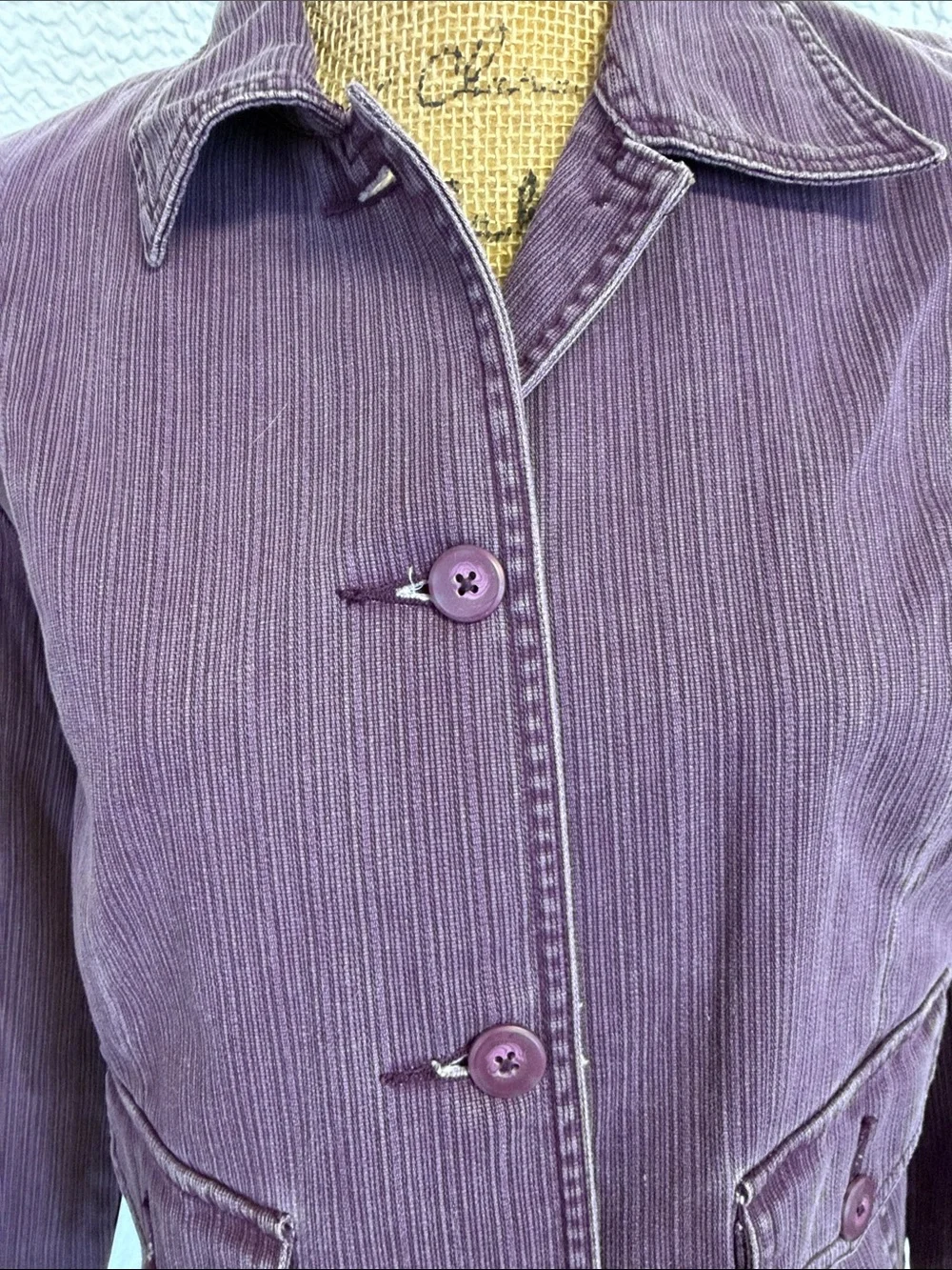 St. John's Bay ribbed texture utility jean jacket in a plum shade. Size L NWT